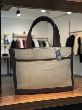 Coach Vintage Linen And Leather Bleecker